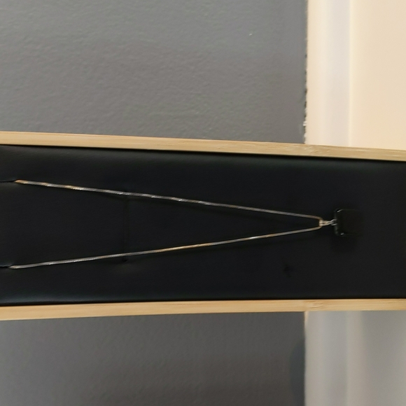 Glass Square Necklace - Picture 3 of 4